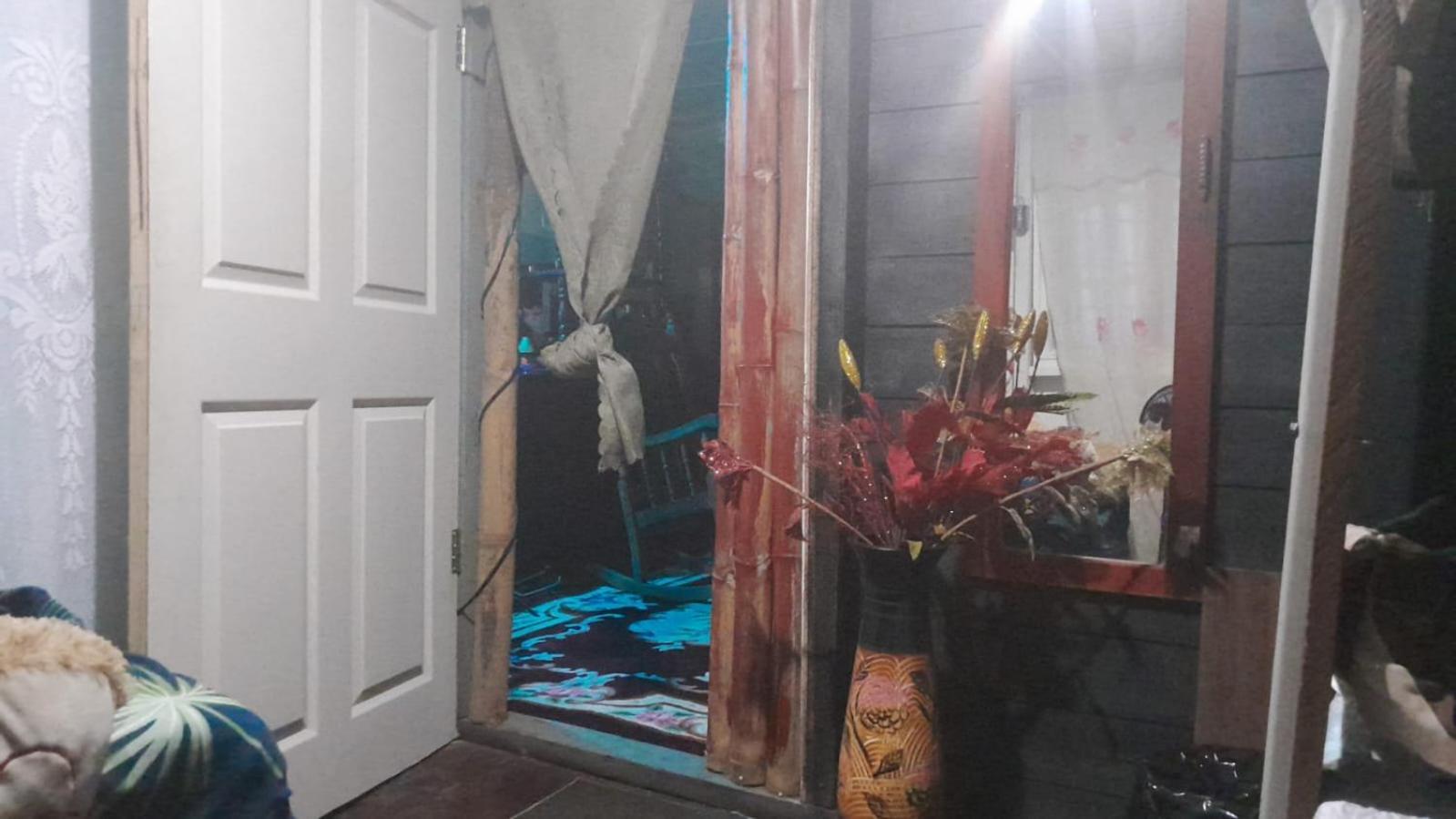 Hostal Cafe Axel Bocas del Toro Exterior foto