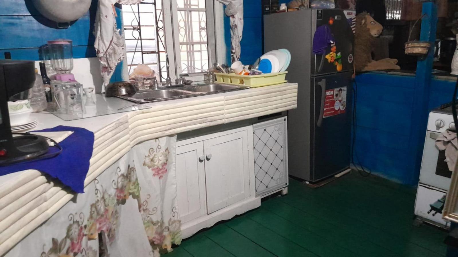 Hostal Cafe Axel Bocas del Toro Exterior foto